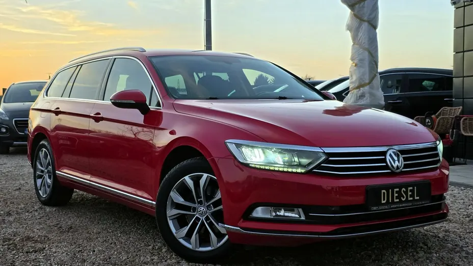 VOLKSWAGEN Passat -