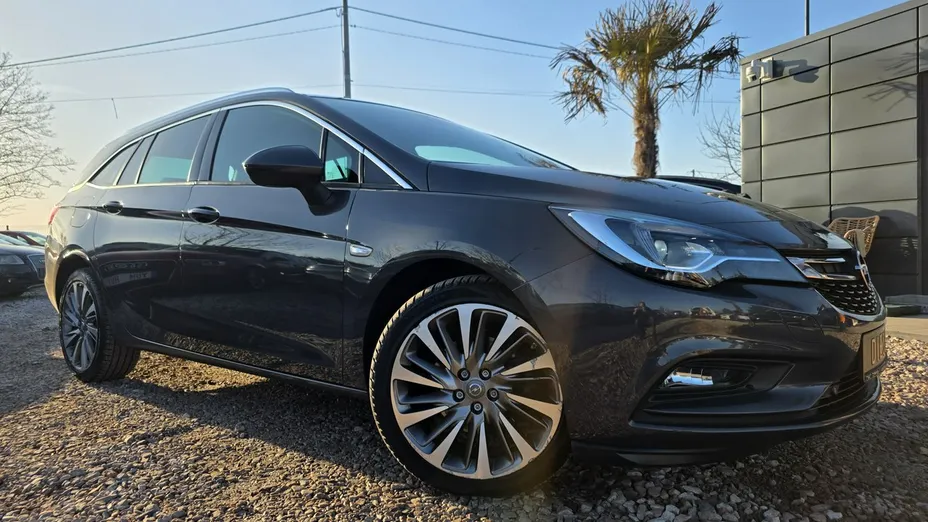 OPEL Astra -
