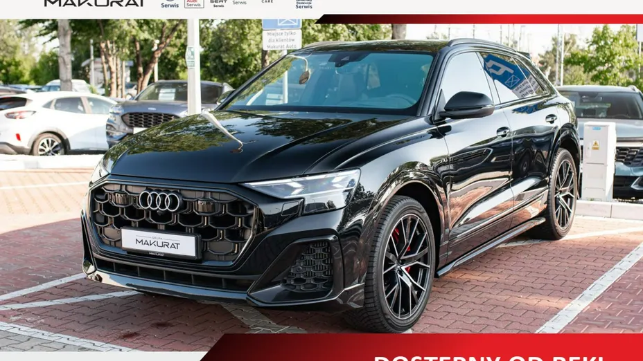AUDI SQ8 -