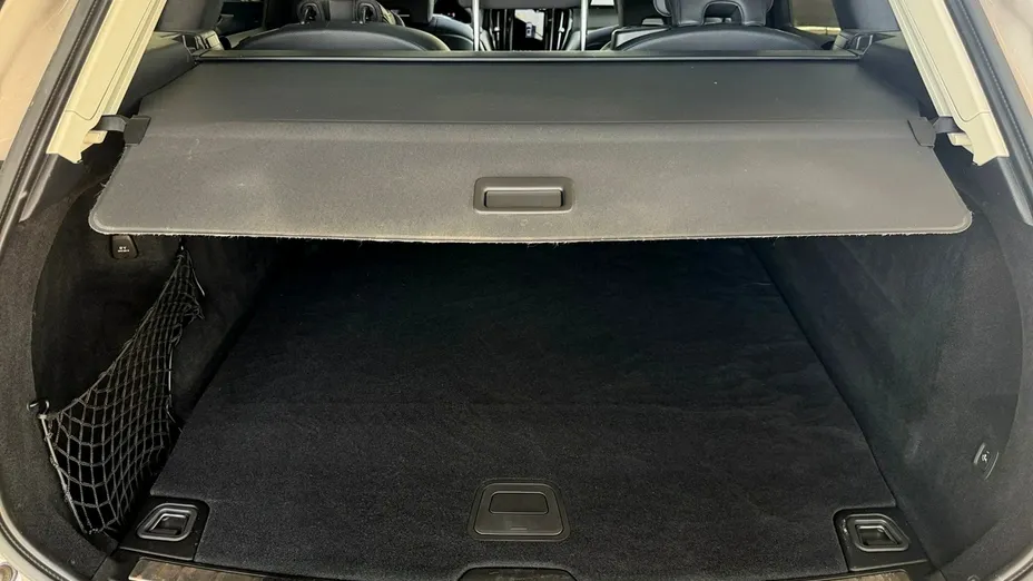 VOLVO XC60 -