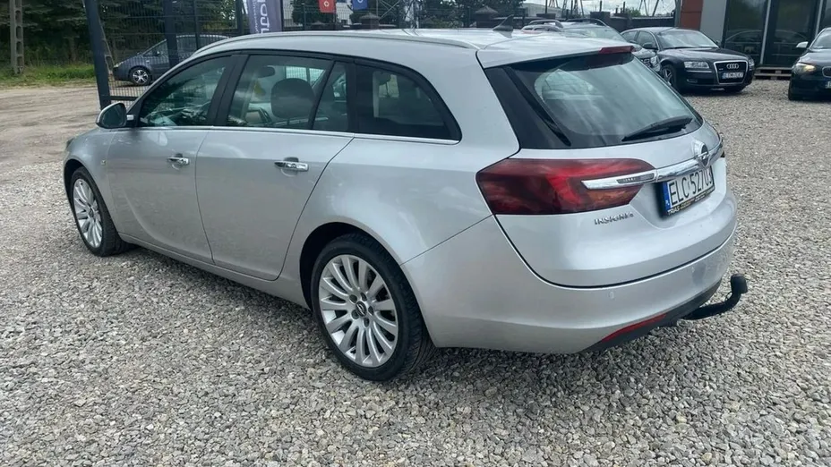 OPEL Insignia -