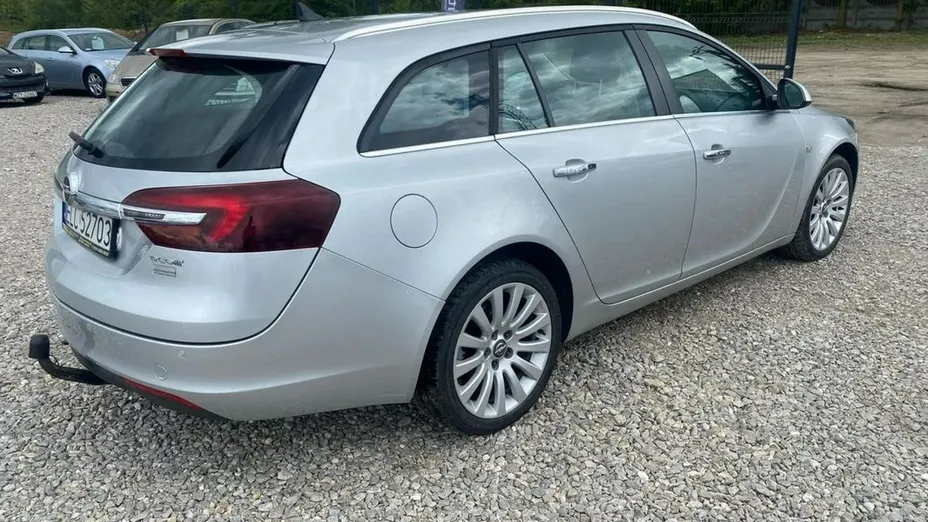 OPEL Insignia -
