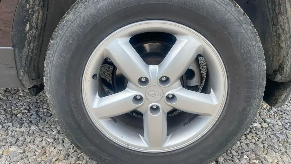 HYUNDAI Santa Fe -