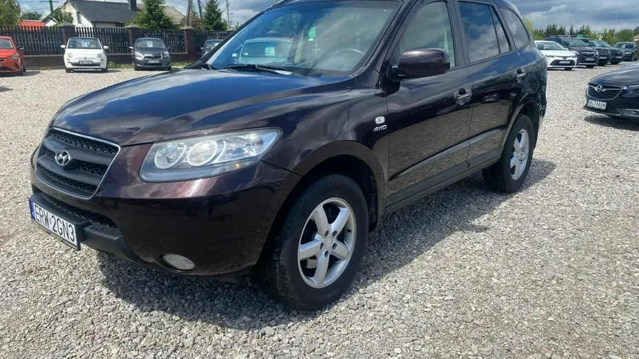 HYUNDAI Santa Fe -