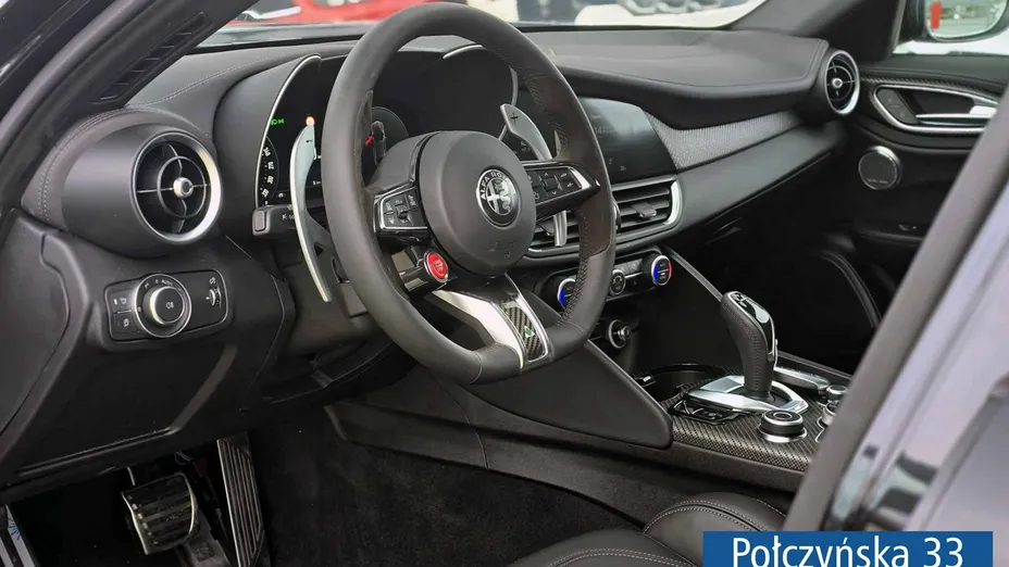 ALFA ROMEO Giulia -