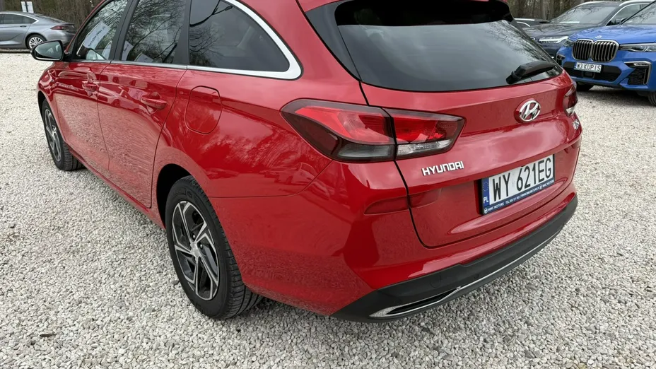 HYUNDAI i30 -