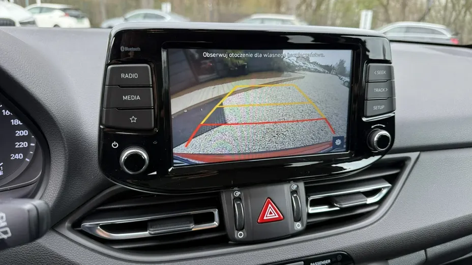 HYUNDAI i30 -