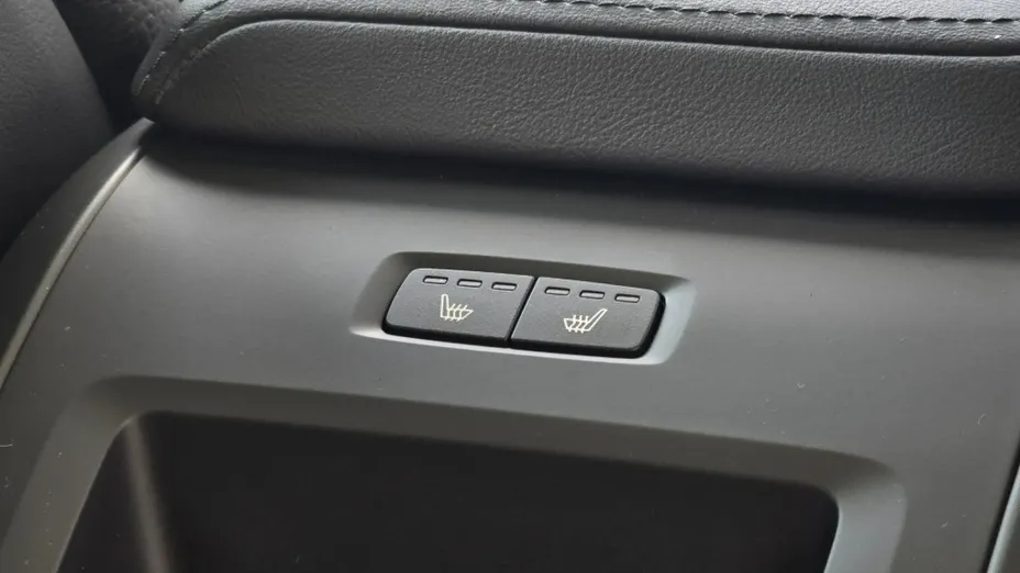 VOLVO V60 -