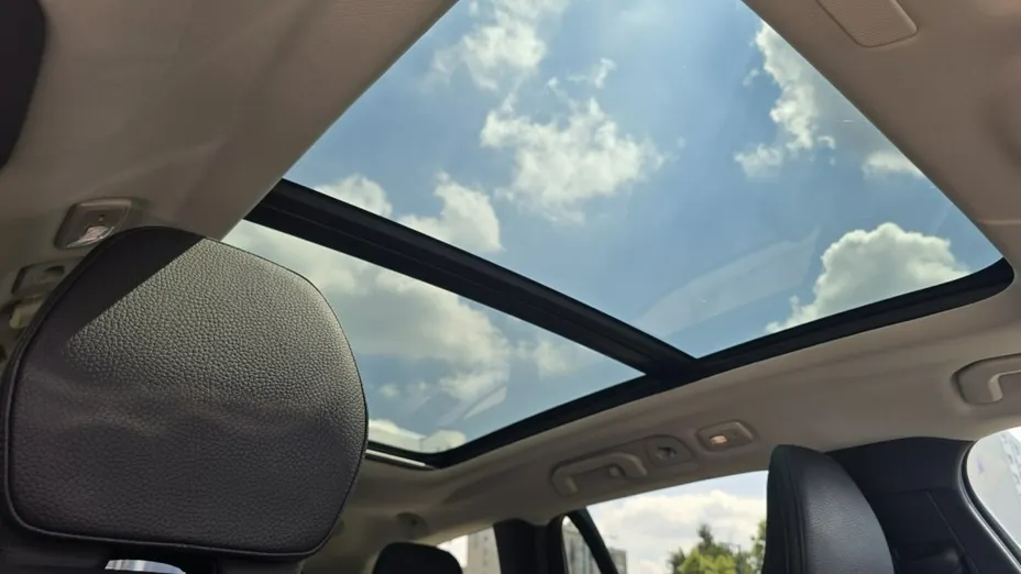 VOLVO V60 -