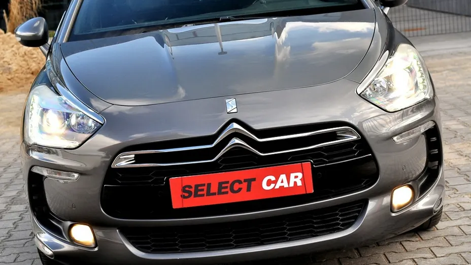 CITROEN DS5 -