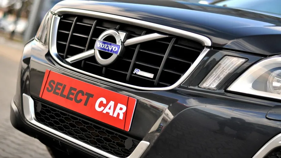VOLVO XC60 -