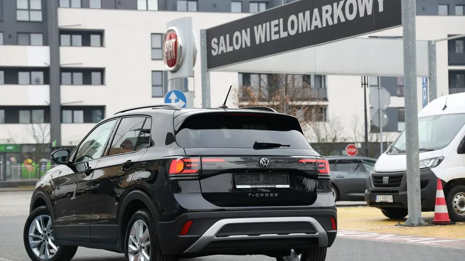 VOLKSWAGEN T-Cross -