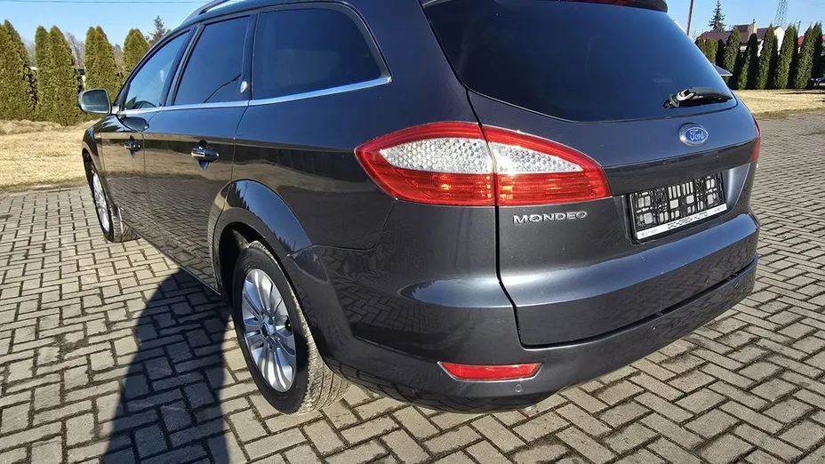 FORD Mondeo -