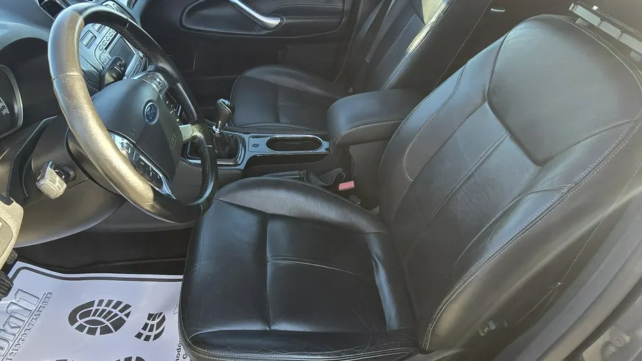 FORD Mondeo -