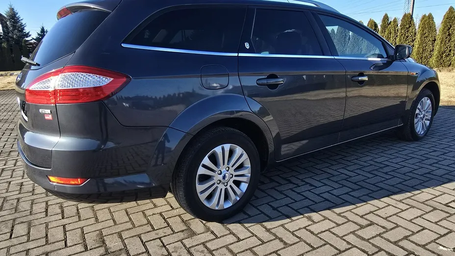 FORD Mondeo -
