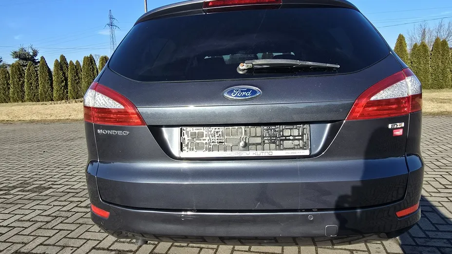 FORD Mondeo -