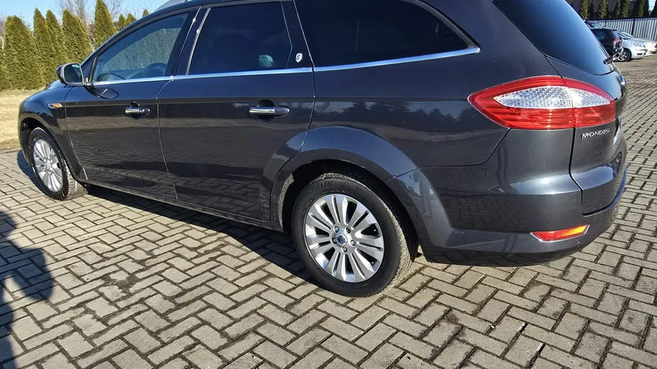FORD Mondeo -