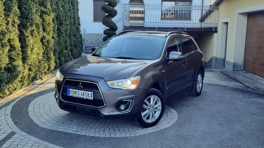 MITSUBISHI ASX -