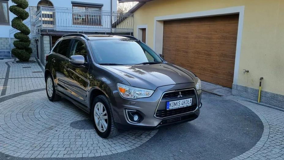 MITSUBISHI ASX -