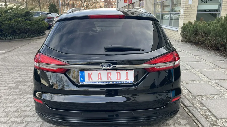 FORD Mondeo -