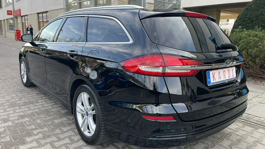 FORD Mondeo -