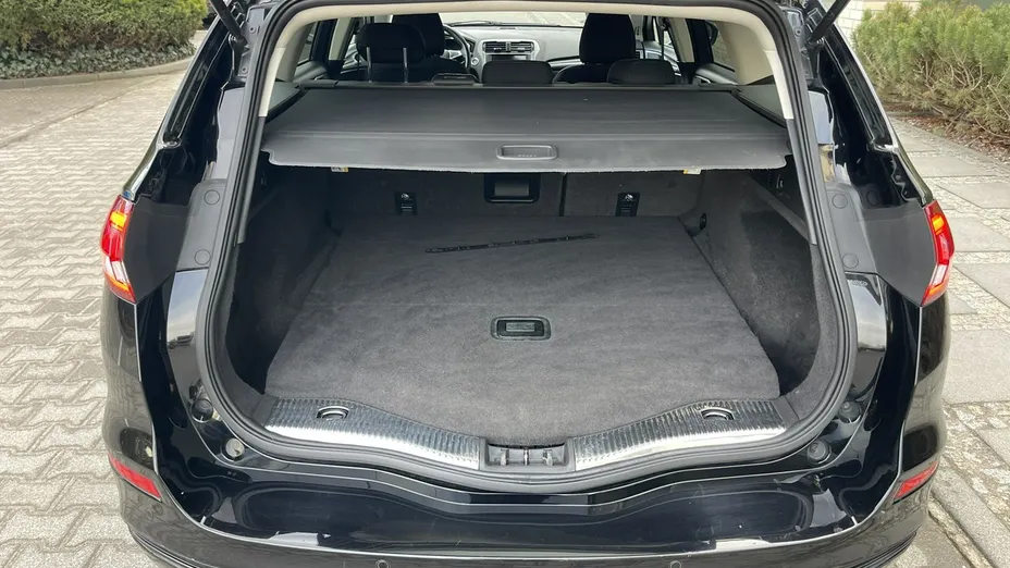 FORD Mondeo -