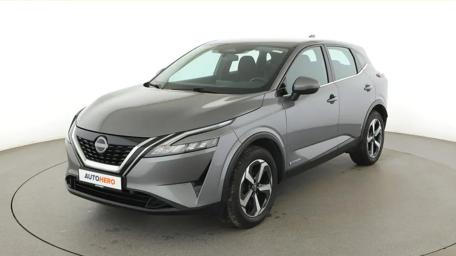 NISSAN Qashqai -