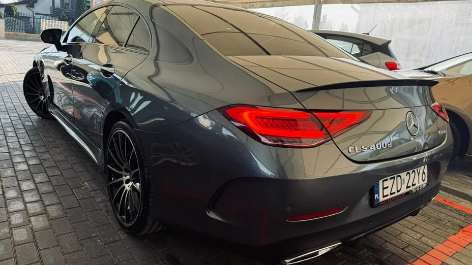 MERCEDES-BENZ CLS -