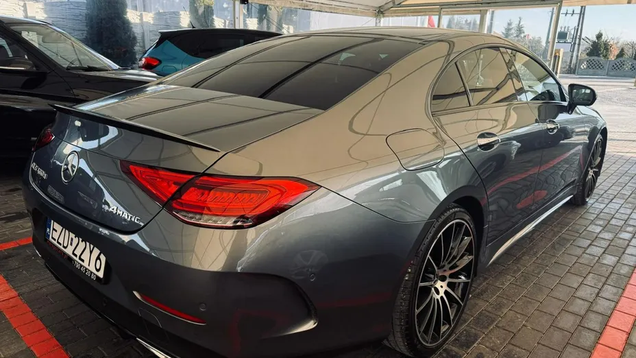 MERCEDES-BENZ CLS -