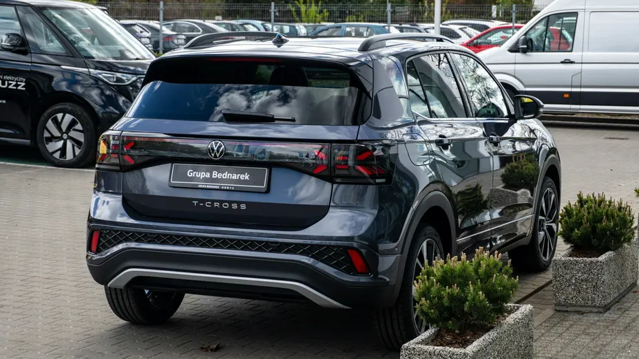 VOLKSWAGEN T-Cross -