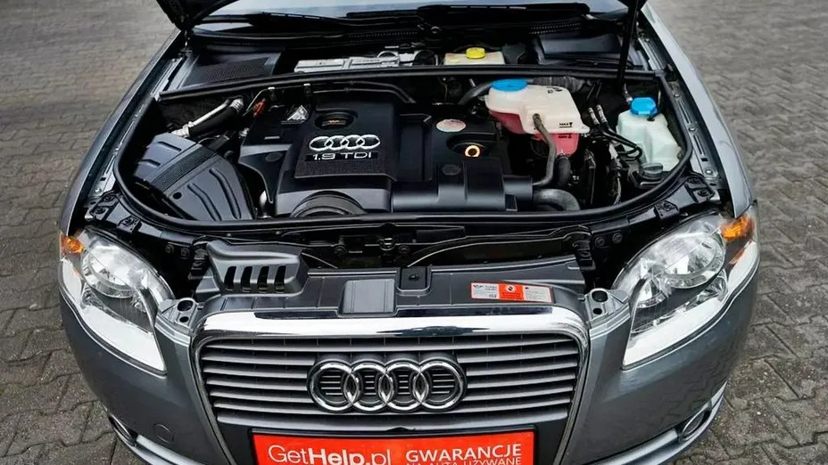 AUDI A4 -