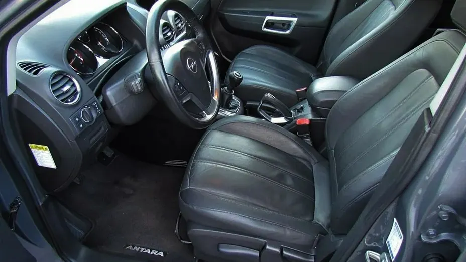 OPEL Antara -