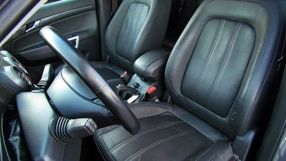 OPEL Antara -