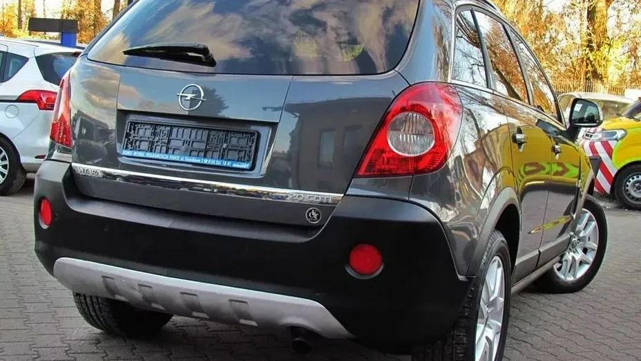 OPEL Antara -