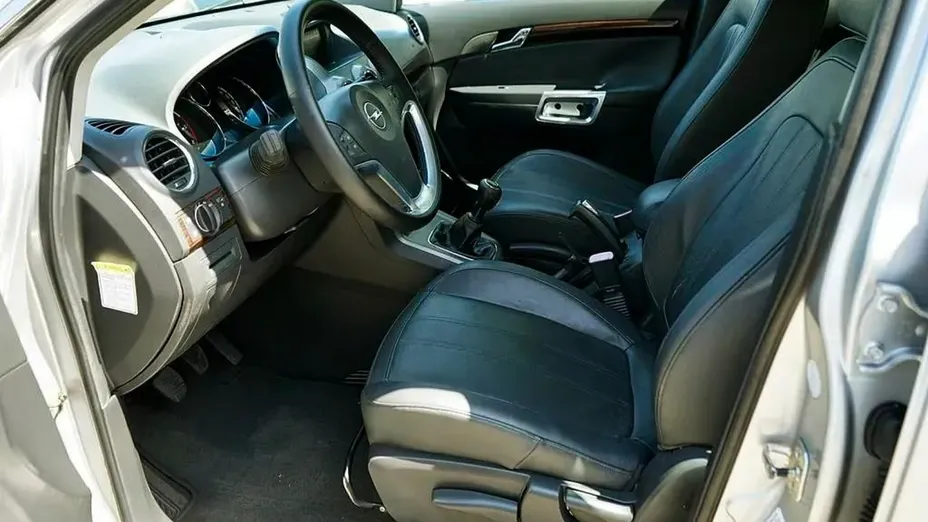 OPEL Antara -
