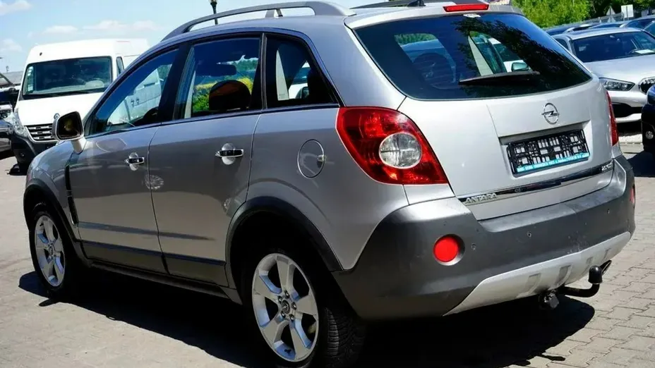 OPEL Antara -