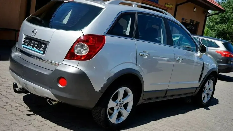 OPEL Antara -