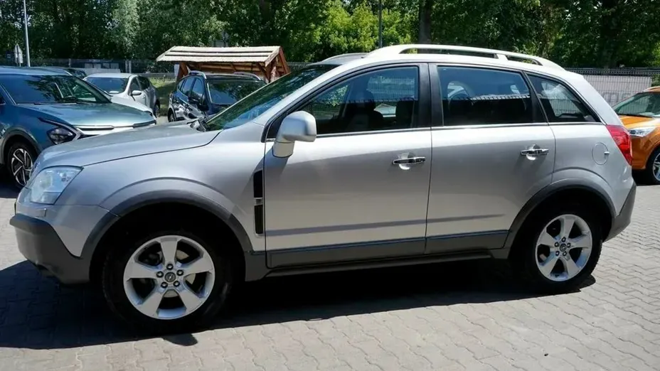 OPEL Antara -