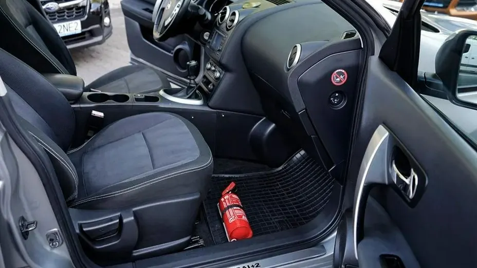 NISSAN Qashqai+2 -