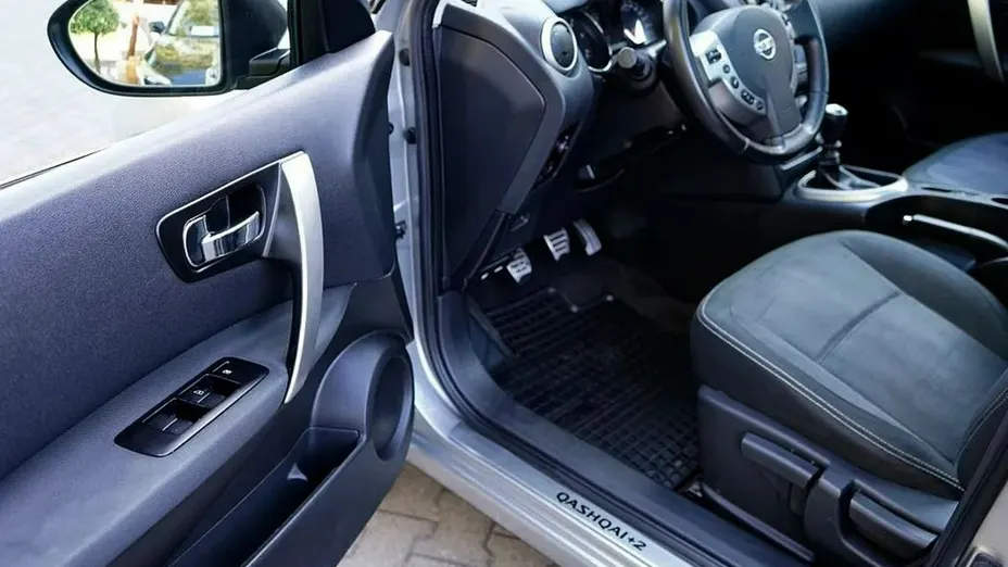 NISSAN Qashqai+2 -