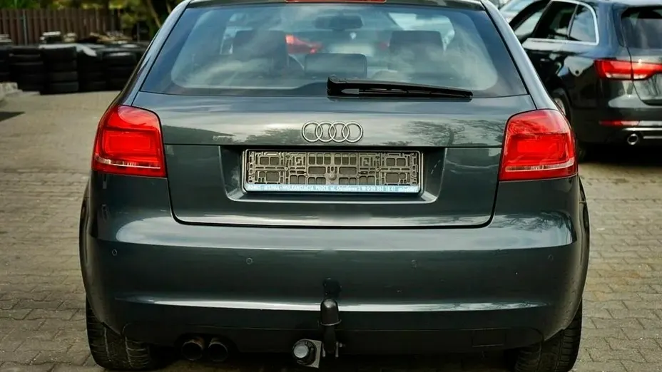 AUDI A3 -