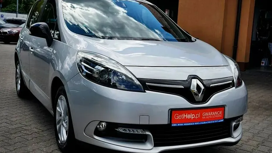 RENAULT Scenic -