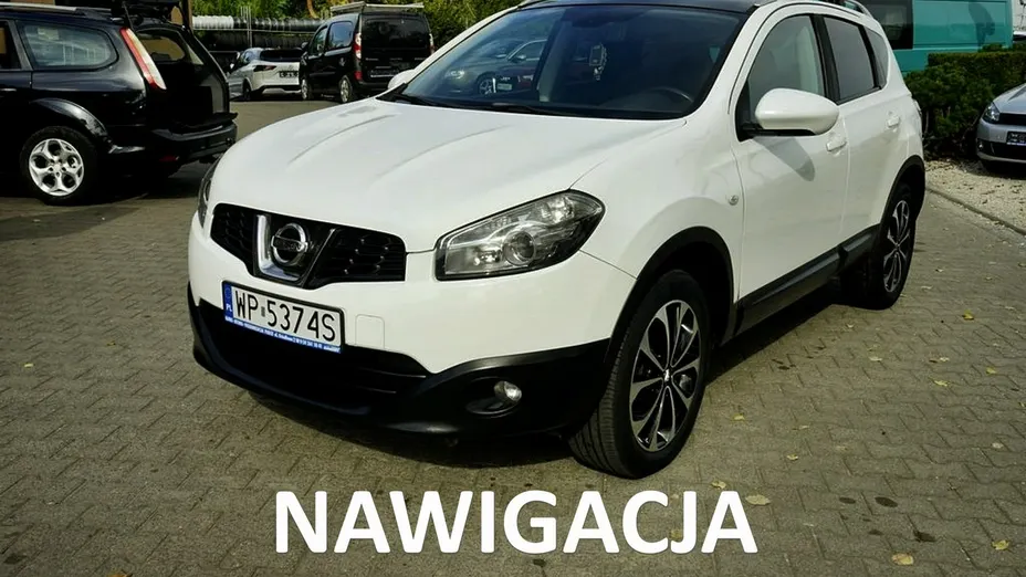 NISSAN Qashqai -