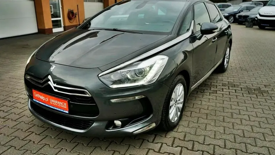 CITROEN DS5 -