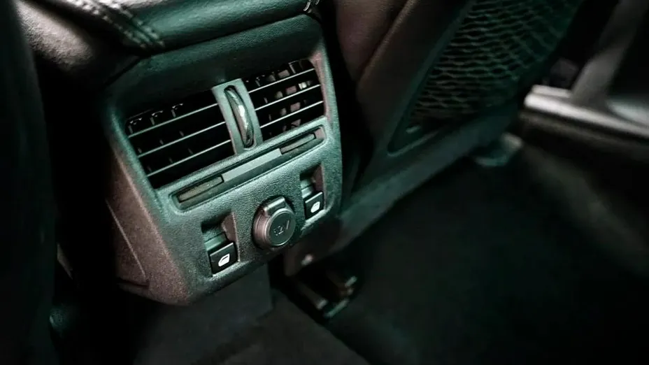 CITROEN DS5 -