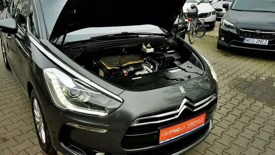 CITROEN DS5 -