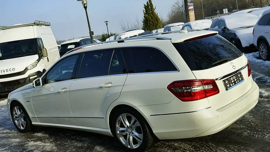 MERCEDES-BENZ E Klasa -