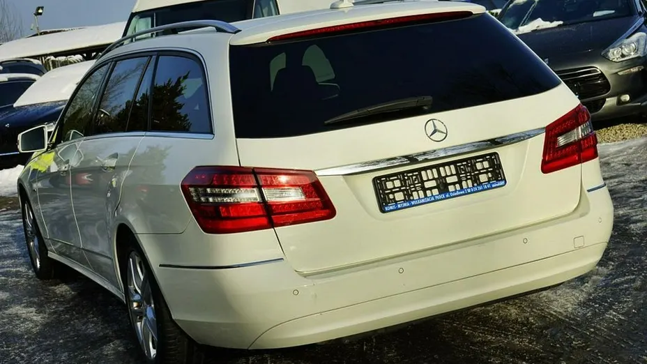 MERCEDES-BENZ E Klasa -