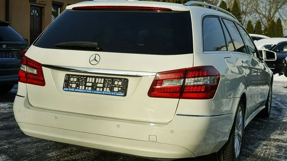 MERCEDES-BENZ E Klasa -