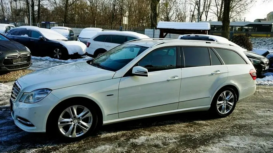 MERCEDES-BENZ E Klasa -